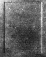 B043122