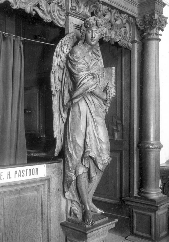 confessionnal / Kerk Sint-Pieter en Pauwel[Mechelen]