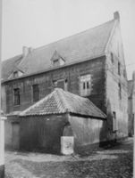 B044399