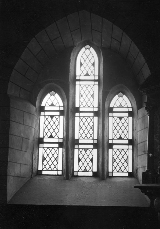 fenêtre[élément d'architecture] / Eglise Notre-Dame[Dieupart]