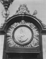 B044935