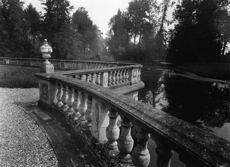 château fort à douves / Bouwwerk[Wortegem-Petegem]