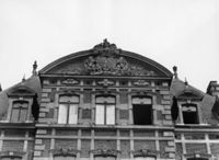 B044952