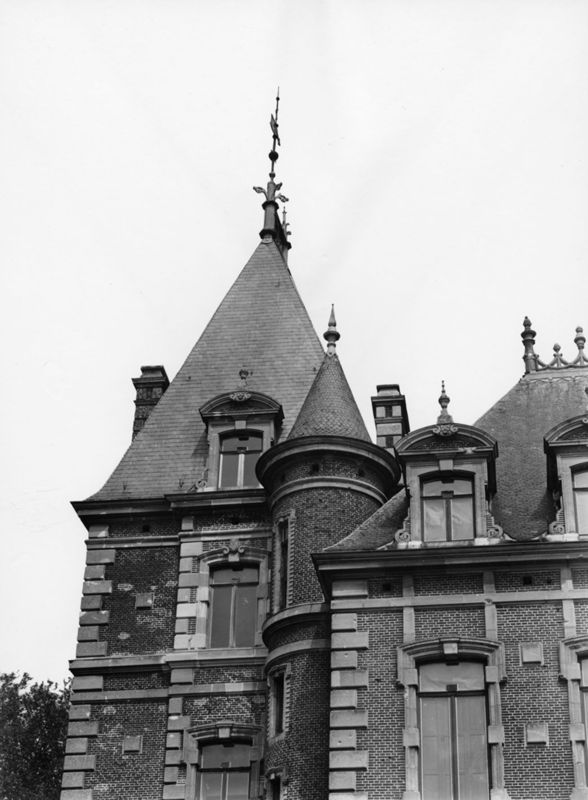 château fort à douves / Bouwwerk[Wortegem-Petegem]