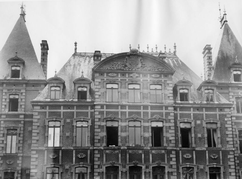 château fort à douves / Bouwwerk[Wortegem-Petegem]
