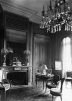 B044970