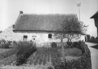 B045334
