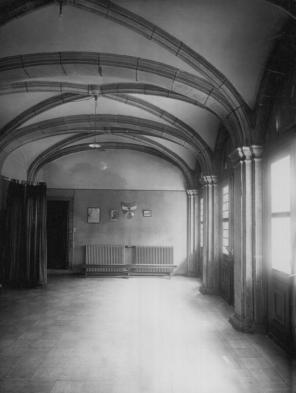 palais épiscopal / Onze-Lieve-Vrouwehospitaal[Oudenaarde]