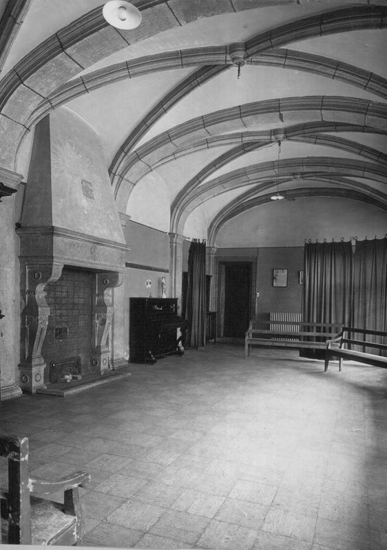 palais épiscopal / Onze-Lieve-Vrouwehospitaal[Oudenaarde]