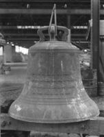 B045886