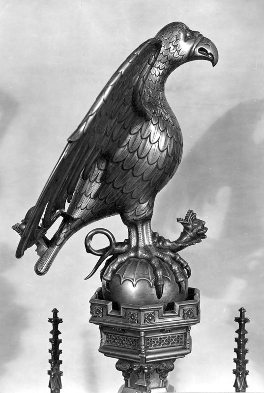 aigle-lutrin / Kerk Sint-Martinus[Halle]