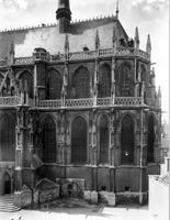 B046531