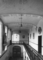B047031