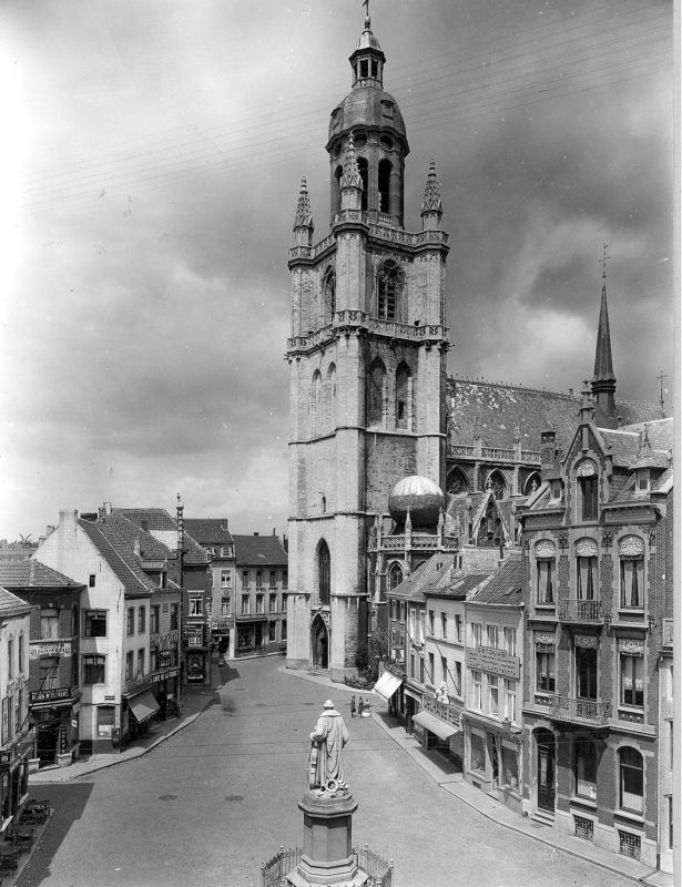 basilique / Kerk Sint-Martinus[Halle]