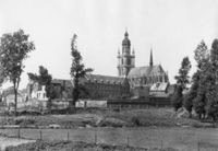 B047882
