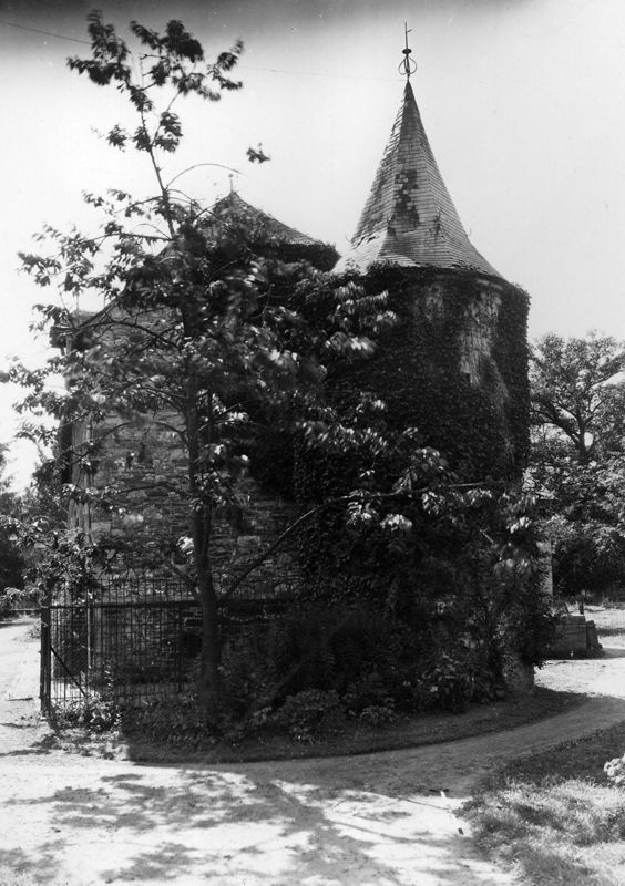 Château des Vieux Fourneaux