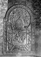 B048094