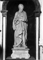 B048704
