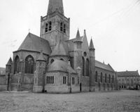 B048952
