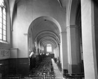 B048961