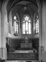 B048963