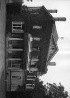B048989