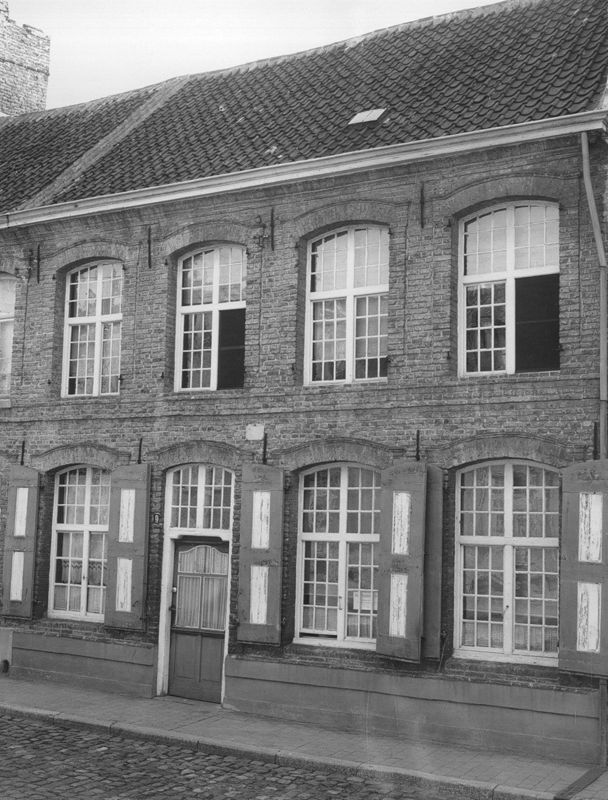 woongebouw / Bouwwerk[Veurne]