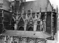 B049230