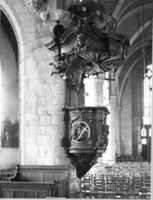 B049366