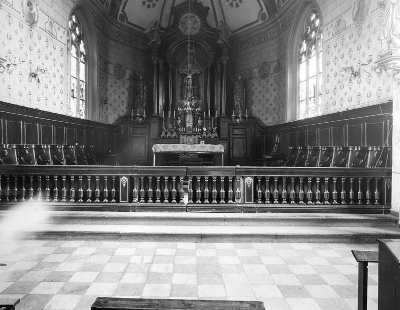 banc de communion / Eglise Saint-Remy