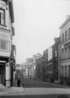 B049962