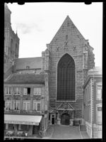 B051271