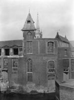 B051987