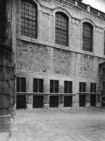 B052003