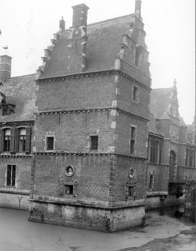 château fort à douves / Bouwwerk[Moorsel]