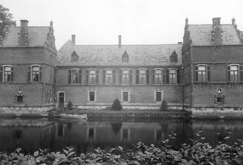 château fort à douves / Bouwwerk[Moorsel]