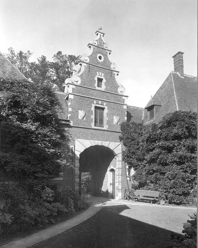 château fort à douves / Bouwwerk[Moorsel]