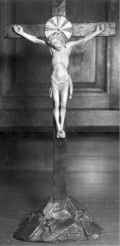 crucifix[f] / Kerk Sint-Pieter[Puurs]