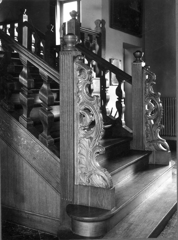 escalier / Kasteel van Nieuwermolen