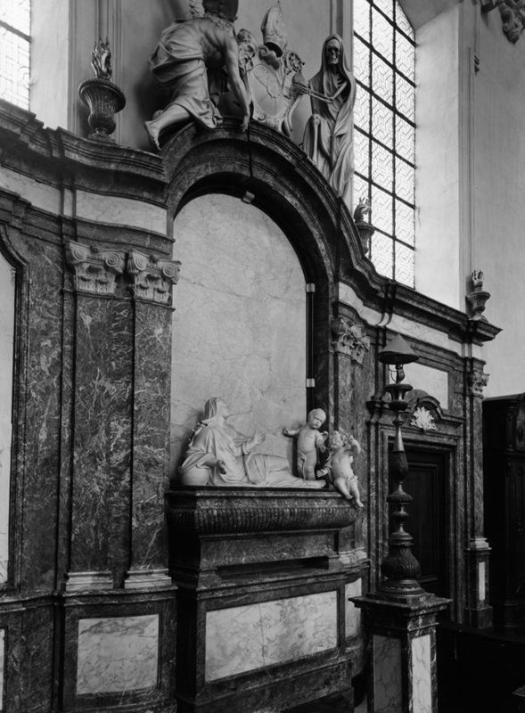 monument funéraire / Kerk O.L.Vrouw Hemelvaart[Ninove]