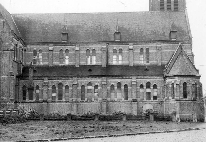 église paroissiale / Kerk Sint-Niklaas van Tolentijn[De Pinte]