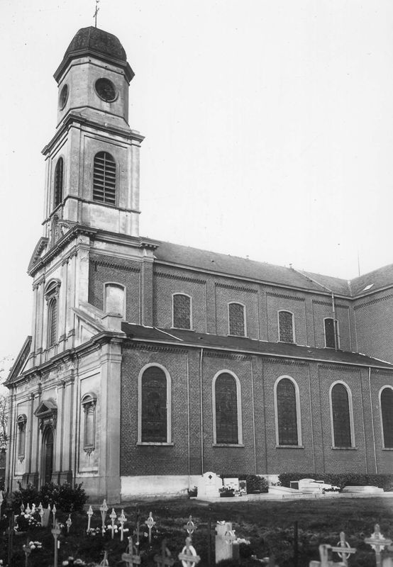 église paroissiale / Kerk O.L.Vrouw[Nazareth]