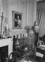 B053881