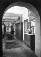 B056071