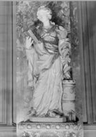 B056815