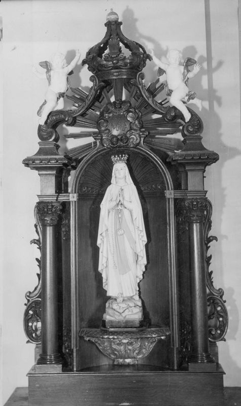 niche[meuble] / Hôpital de Bavière