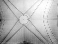 B057068