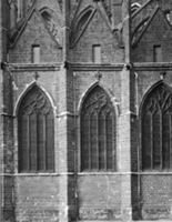 B057350