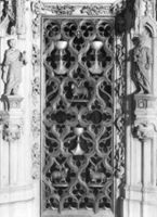 B057601