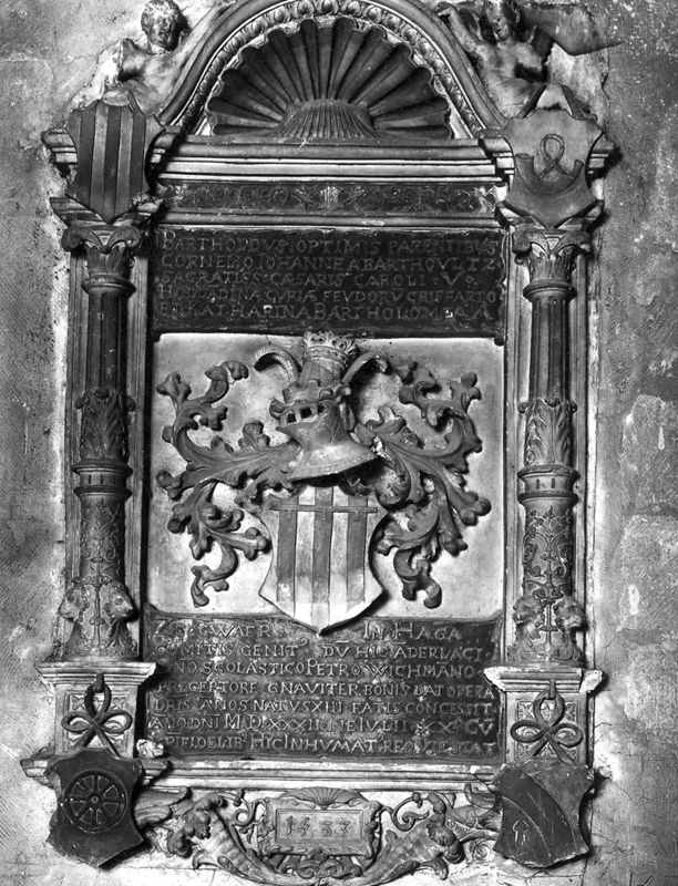 Grafmonument van de familie de Berthoultz